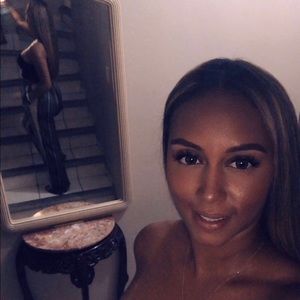 Meet your Posher, Cristal